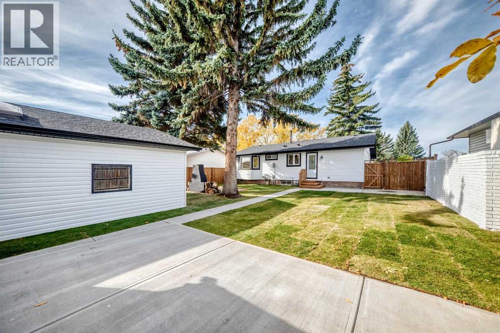 3320 60 Street NE, Calgary, Alberta  T1Y 3S9 - Photo 45 - A2350237