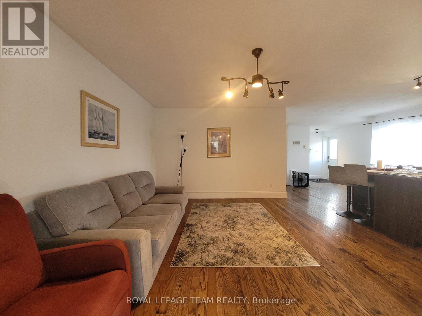 561 St-Philippe Street, Alfred And Plantagenet, Ontario  K1A 1A0 - Photo 12 - X14105106