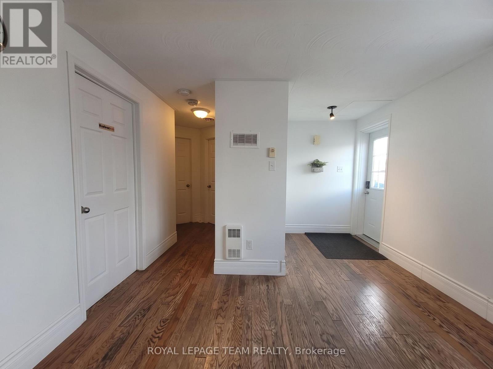 561 St-Philippe Street, Alfred And Plantagenet, Ontario  K1A 1A0 - Photo 4 - X14105106