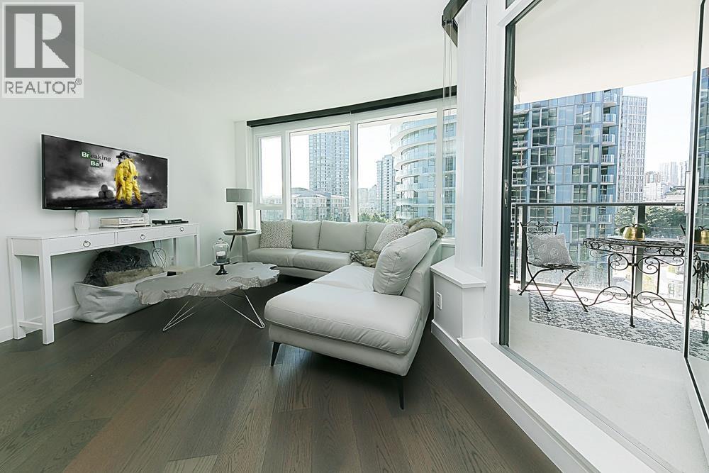 810 68 Smithe Street, Vancouver, British Columbia  V6B 0P4 - Photo 2 - R3177682