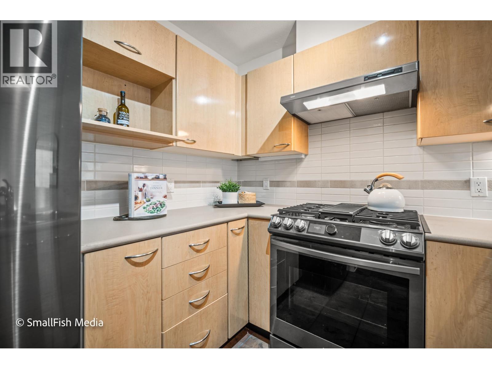 322 638 W 7th Avenue, Vancouver, British Columbia  V5Z 1B5 - Photo 8 - R3177162