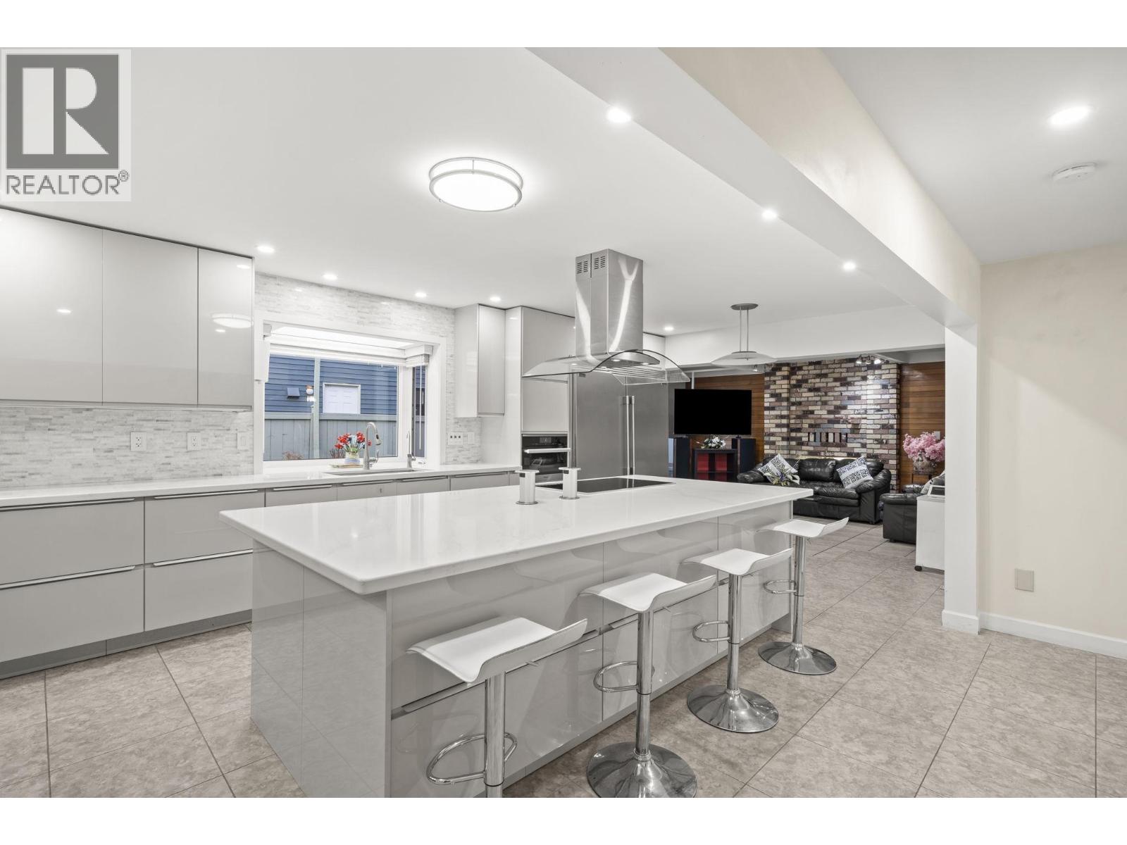 8260 Aspin Drive, Richmond, British Columbia  V6Y 3B8 - Photo 9 - R3177116