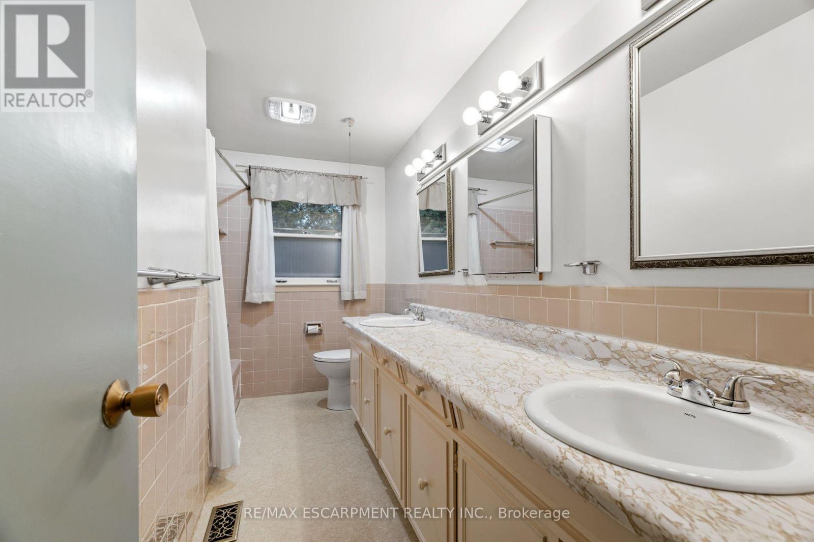 99 Runnymede Crescent, London North, Ontario  N6G 1Z7 - Photo 21 - X14105108