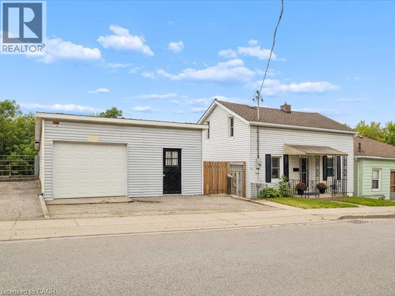 77 Beverly Street, Cambridge, Ontario  N1R 3Z6 - Photo 3 - 40871285