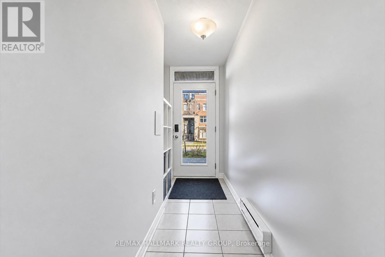 154 - 796 Mikinak Road, Ottawa, Ontario  K1K 5A5 - Photo 2 - X14105170