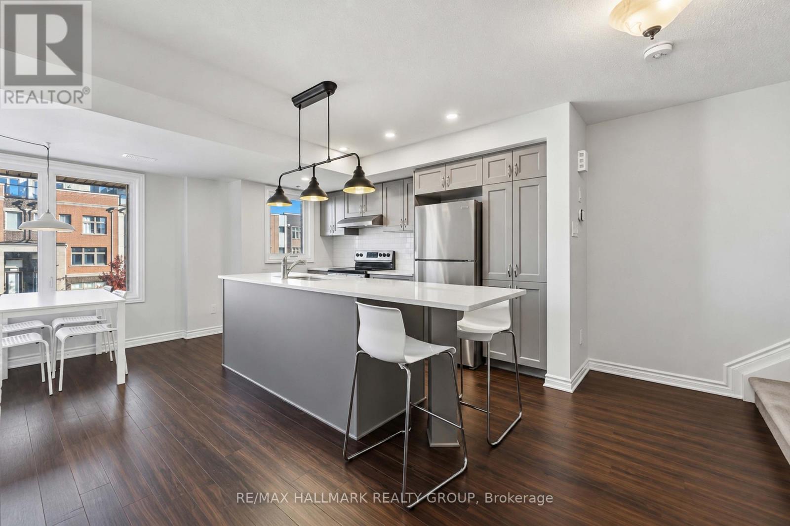 154 - 796 Mikinak Road, Ottawa, Ontario  K1K 5A5 - Photo 3 - X14105170