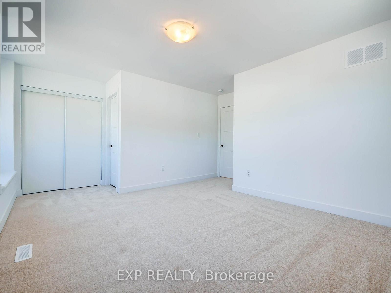 30 Wheatfield Road, Barrie, Ontario  L9J 0T8 - Photo 23 - S14094200