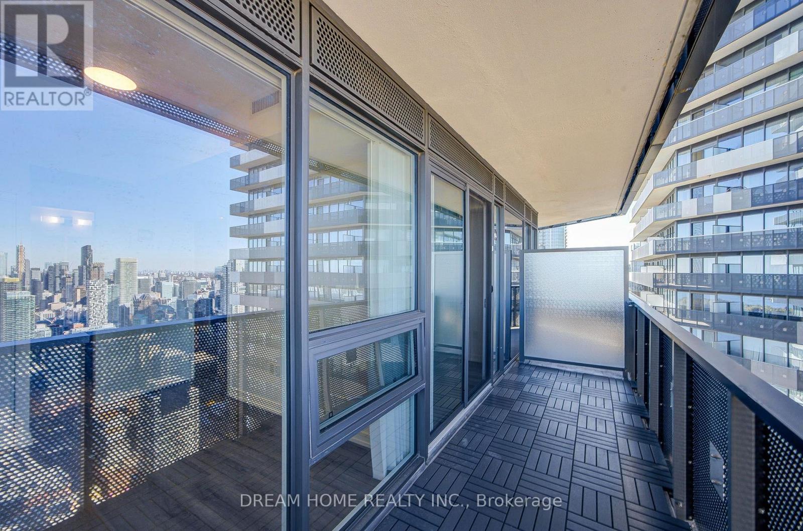 6701 - 138 Downes Street, Toronto, Ontario  M5E 0E4 - Photo 31 - C14105160