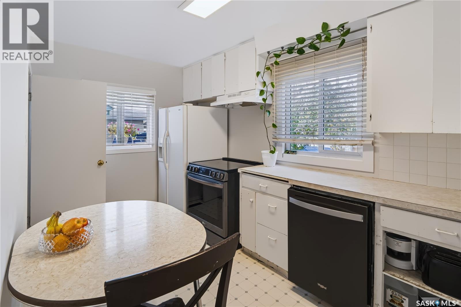38 30th Street E, Prince Albert, Saskatchewan  S6V 1Y9 - Photo 17 - SK051604