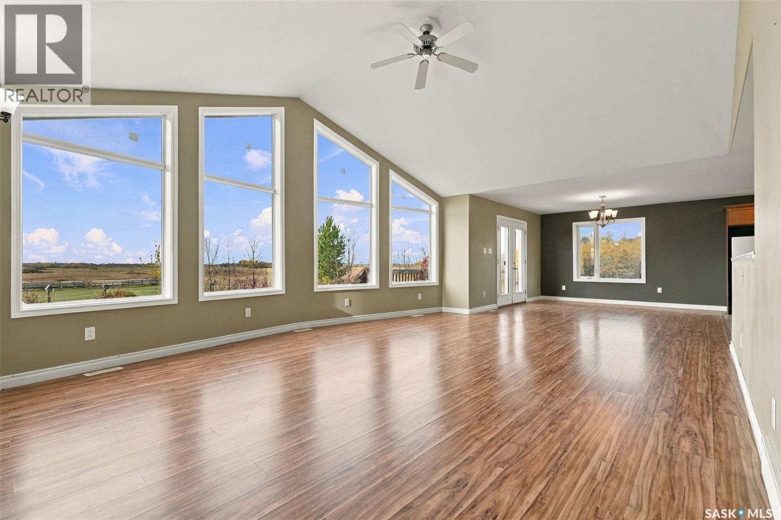 Pike Lake Scenic Country Acreage, Vanscoy Rm No. 345, Saskatchewan  S0L 3J0 - Photo 9 - SK051582
