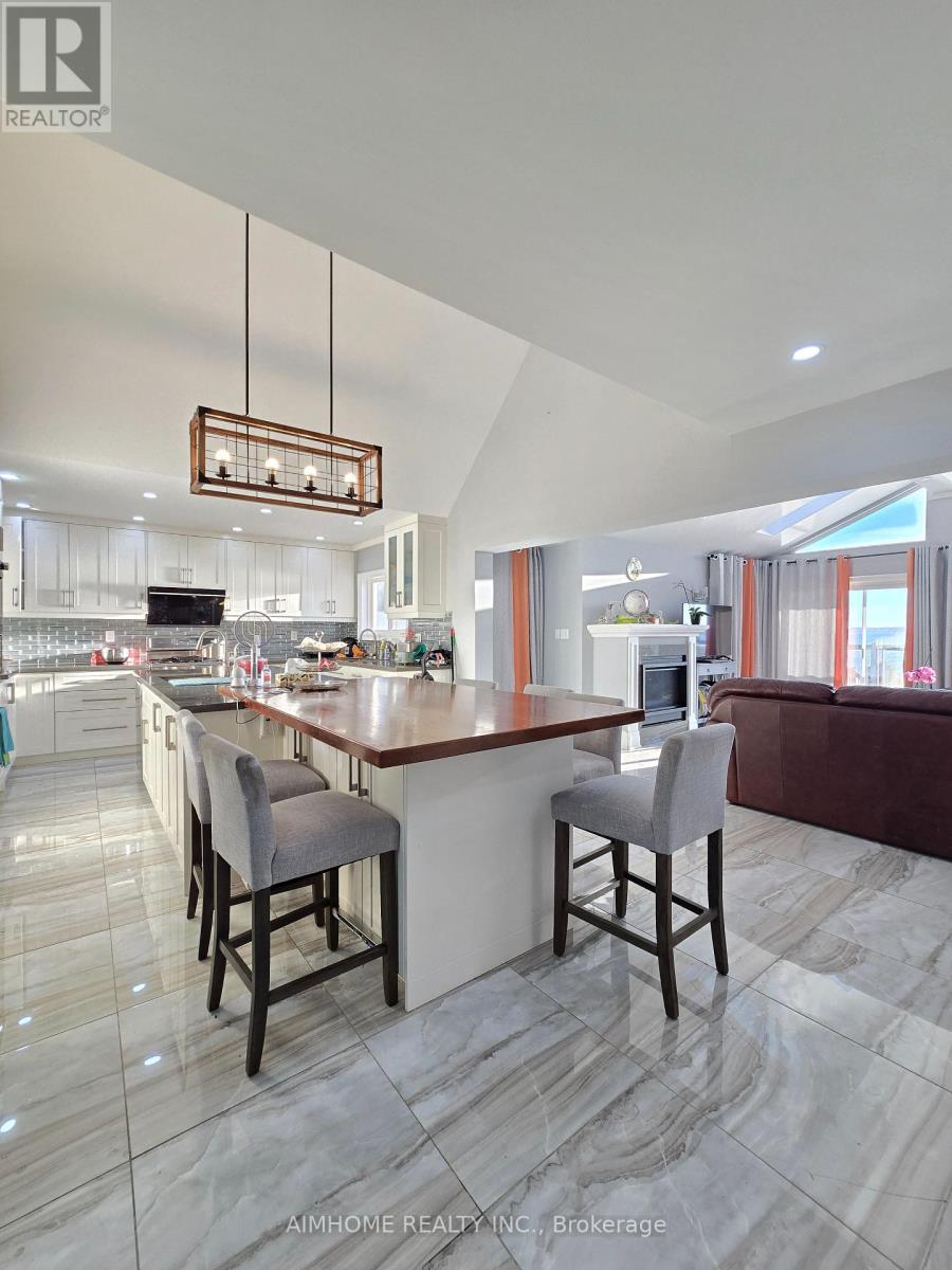 RM 3 - 66A COOKS BAY DRIVE, Georgina, Ontario
