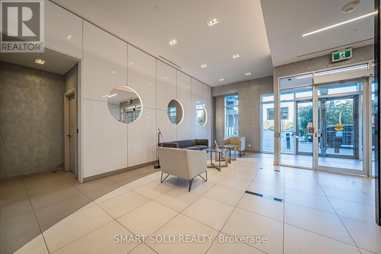 329 - 20 Meadowglen Place, Toronto, Ontario  M1H 2Y5 - Photo 4 - E14101370