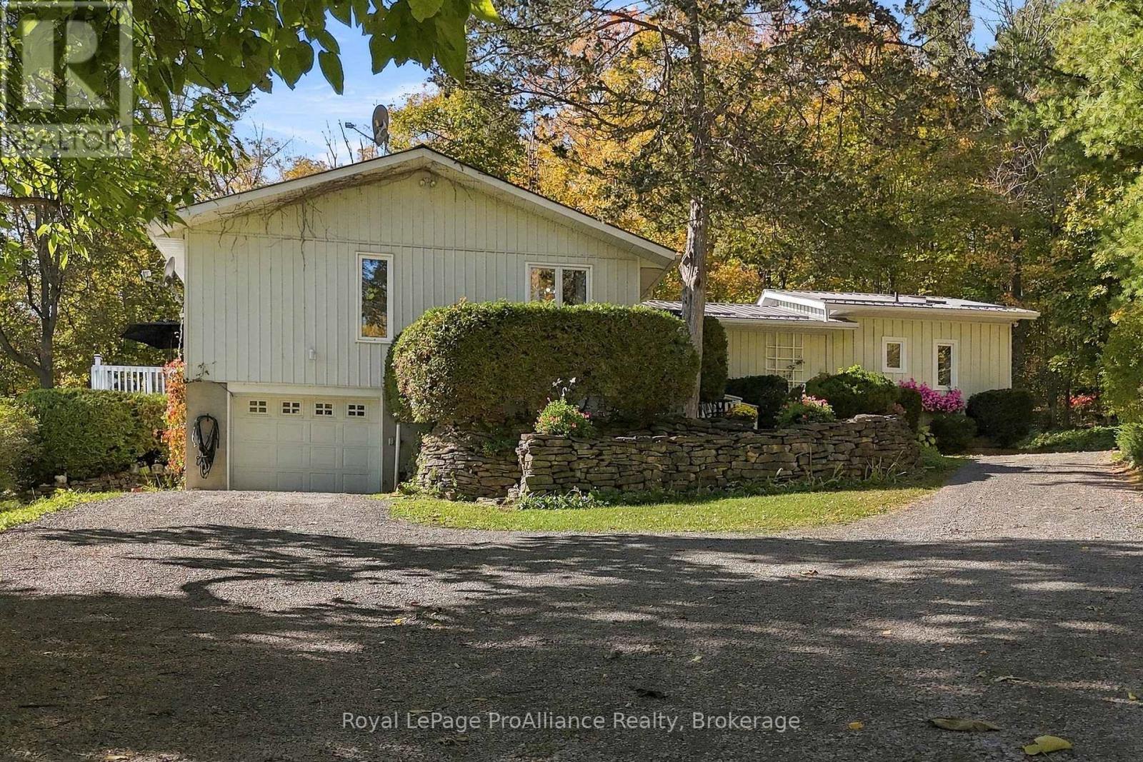 487 Morrison Point Road, Prince Edward County (South Marysburg Ward), Ontario  K0K 2P0 - Photo 6 - X14105208