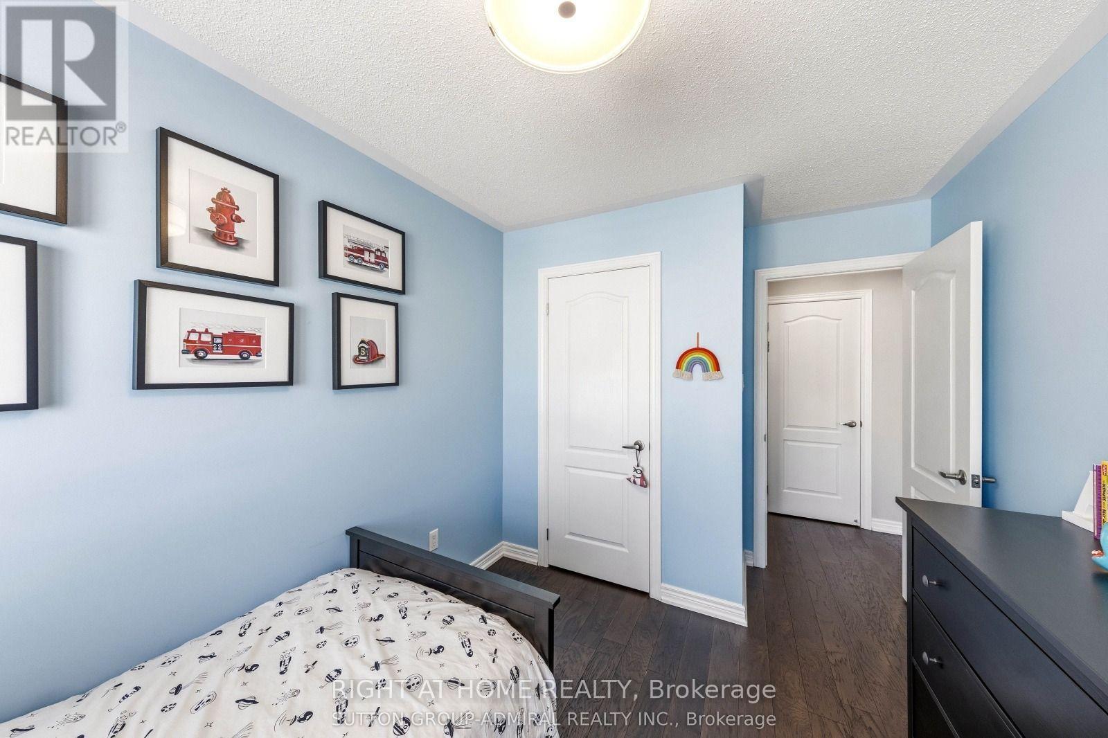 8 Napanee Street, Richmond Hill, Ontario  L4E 0X4 - Photo 23 - N14105206