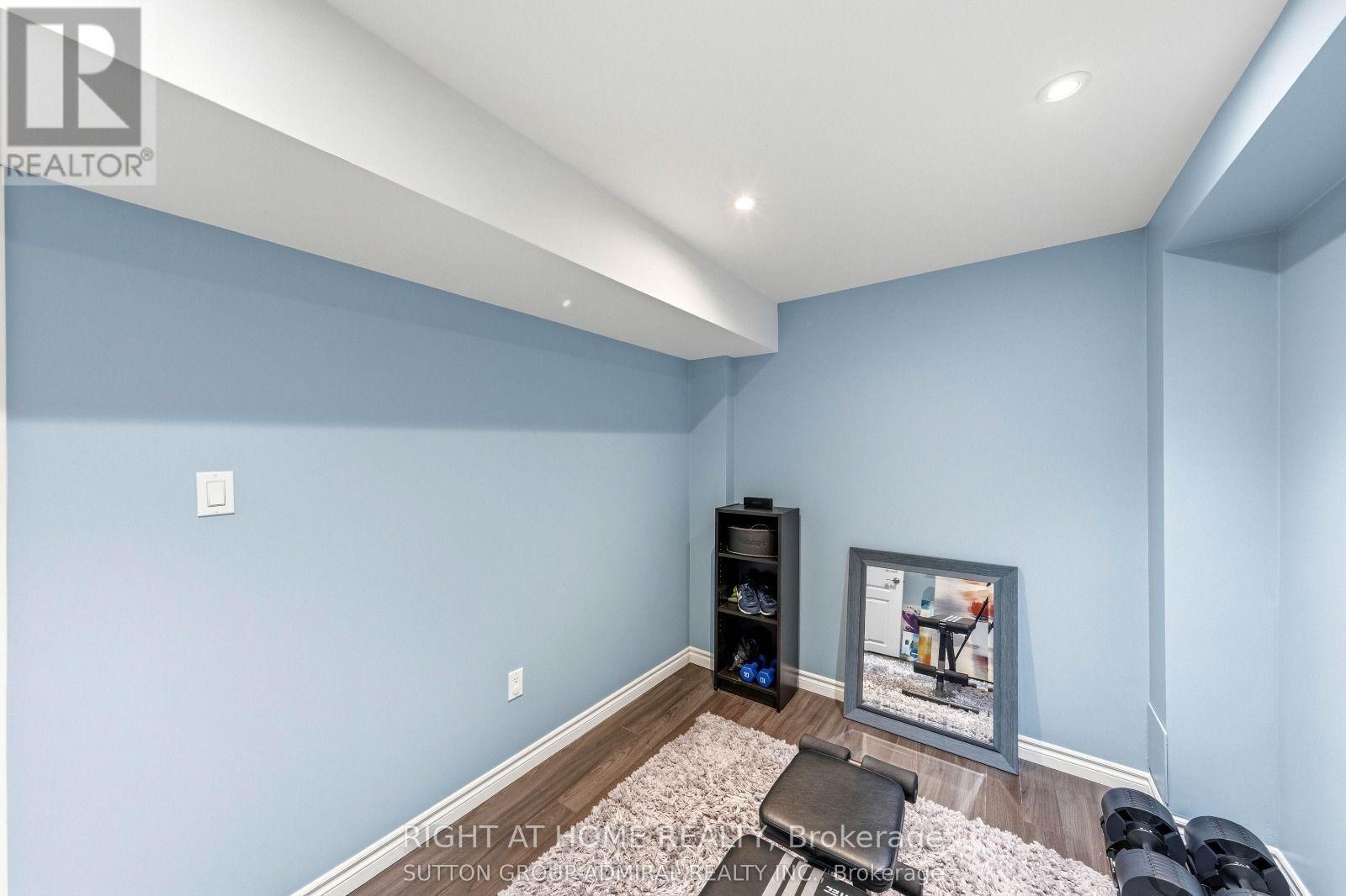 8 Napanee Street, Richmond Hill, Ontario  L4E 0X4 - Photo 30 - N14105206