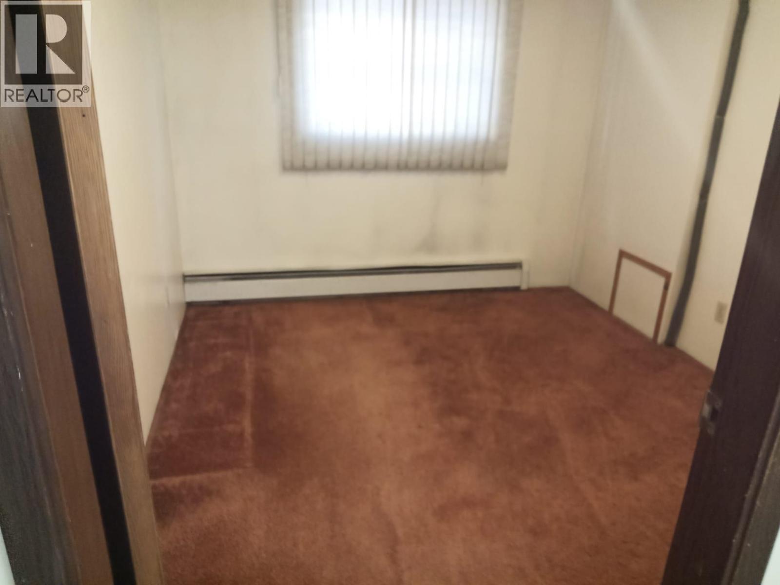 2086 E 49th Avenue, Vancouver, British Columbia  V5P 1T7 - Photo 3 - R3177275