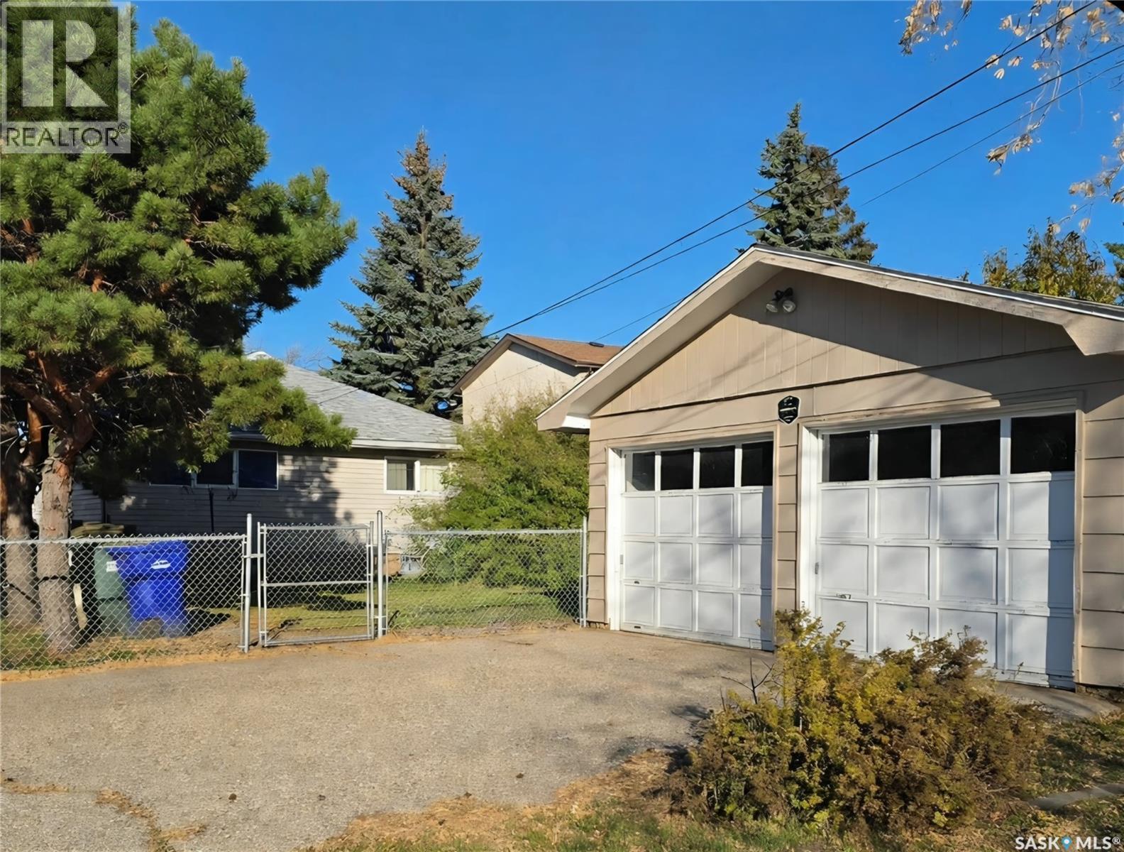 805 4th Street E, Prince Albert, Saskatchewan  S6V 0K6 - Photo 12 - SK051385