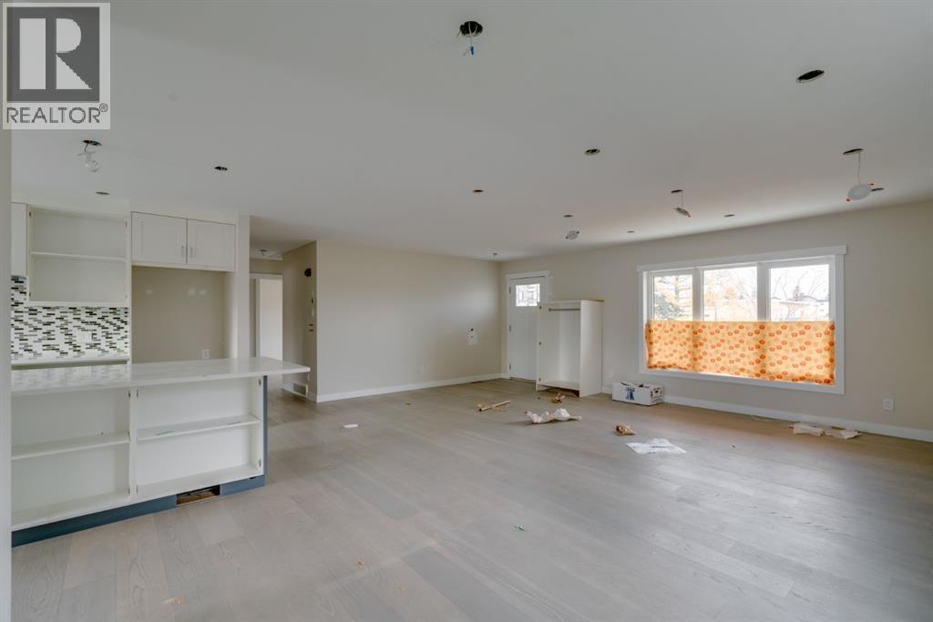 4947 10 Avenue SW, Calgary, Alberta  T3C 0M3 - Photo 6 - A2352371