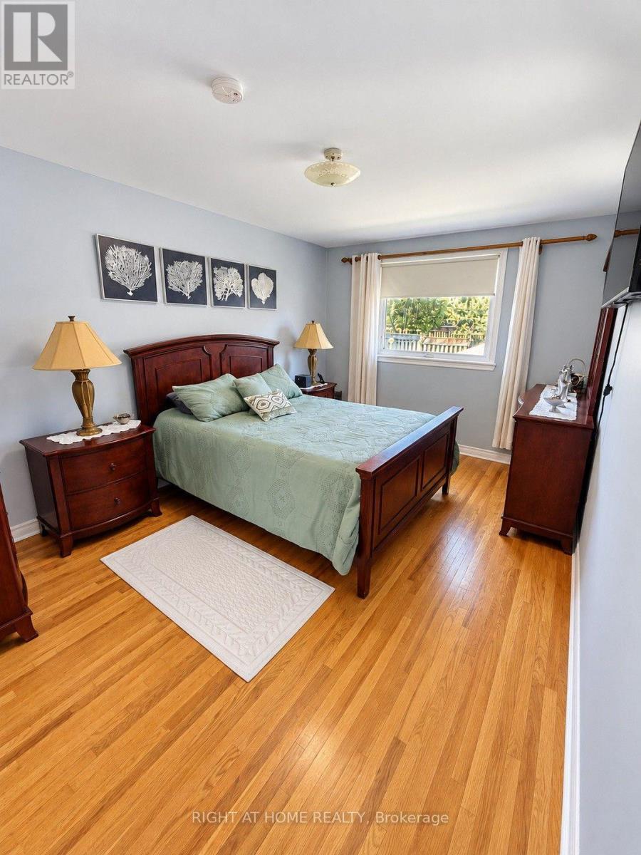 101 Hanson Road, Mississauga, Ontario  L5B 2E3 - Photo 20 - W14091308