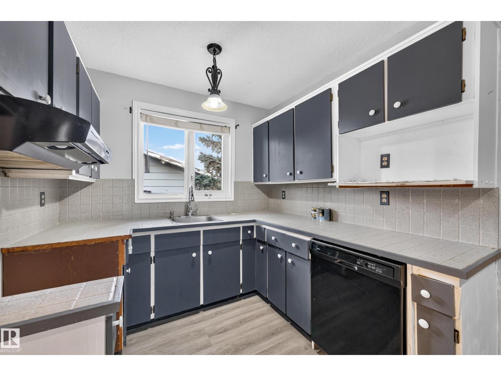 119 Main Bv, Sherwood Park, Alberta  T8A 2H1 - Photo 14 - E4513826