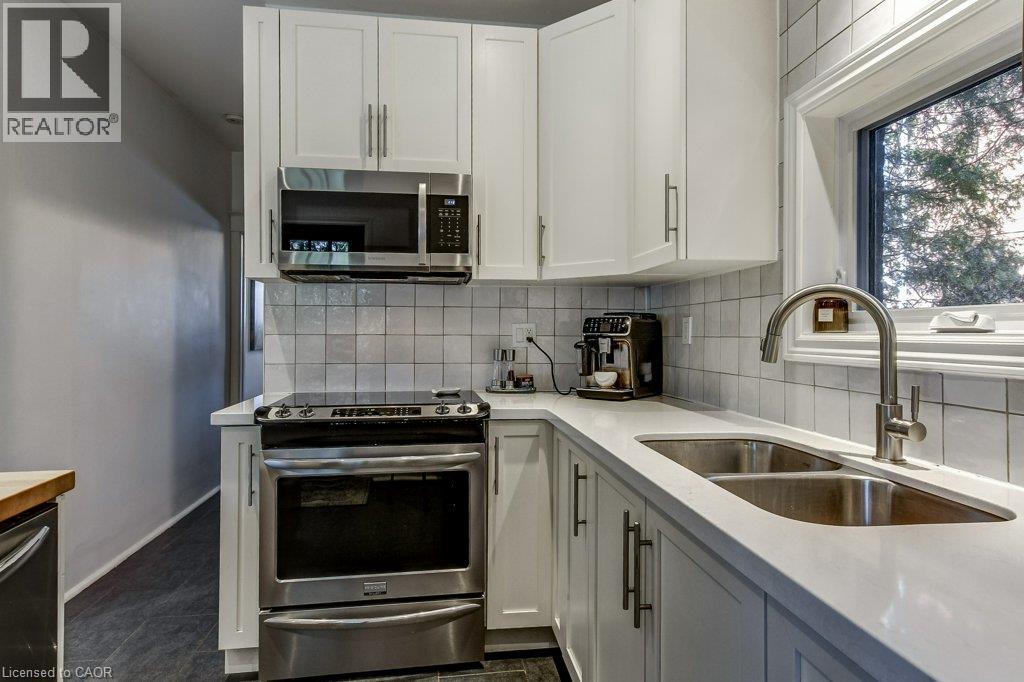 43 Rosslyn Avenue S, Hamilton, Ontario  L8M 3J1 - Photo 17 - 40869942