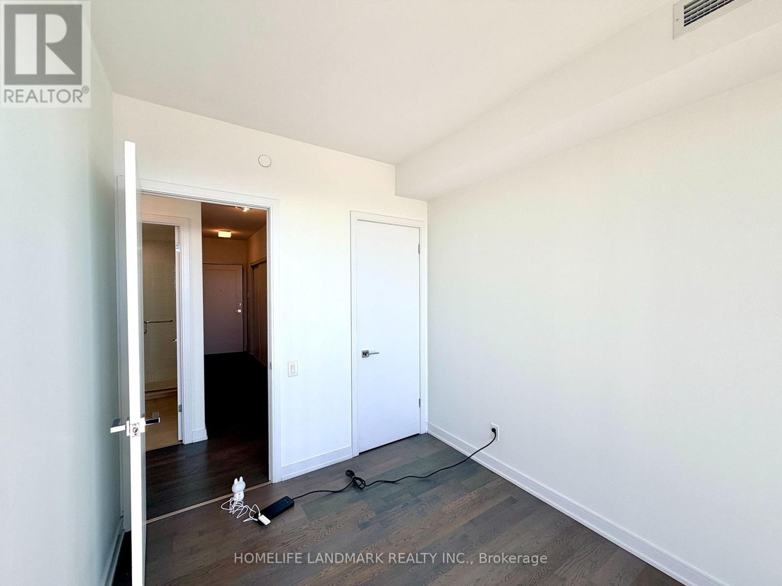 2407 - 57 St Joseph Street, Toronto, Ontario  M5S 0C5 - Photo 8 - C14105238