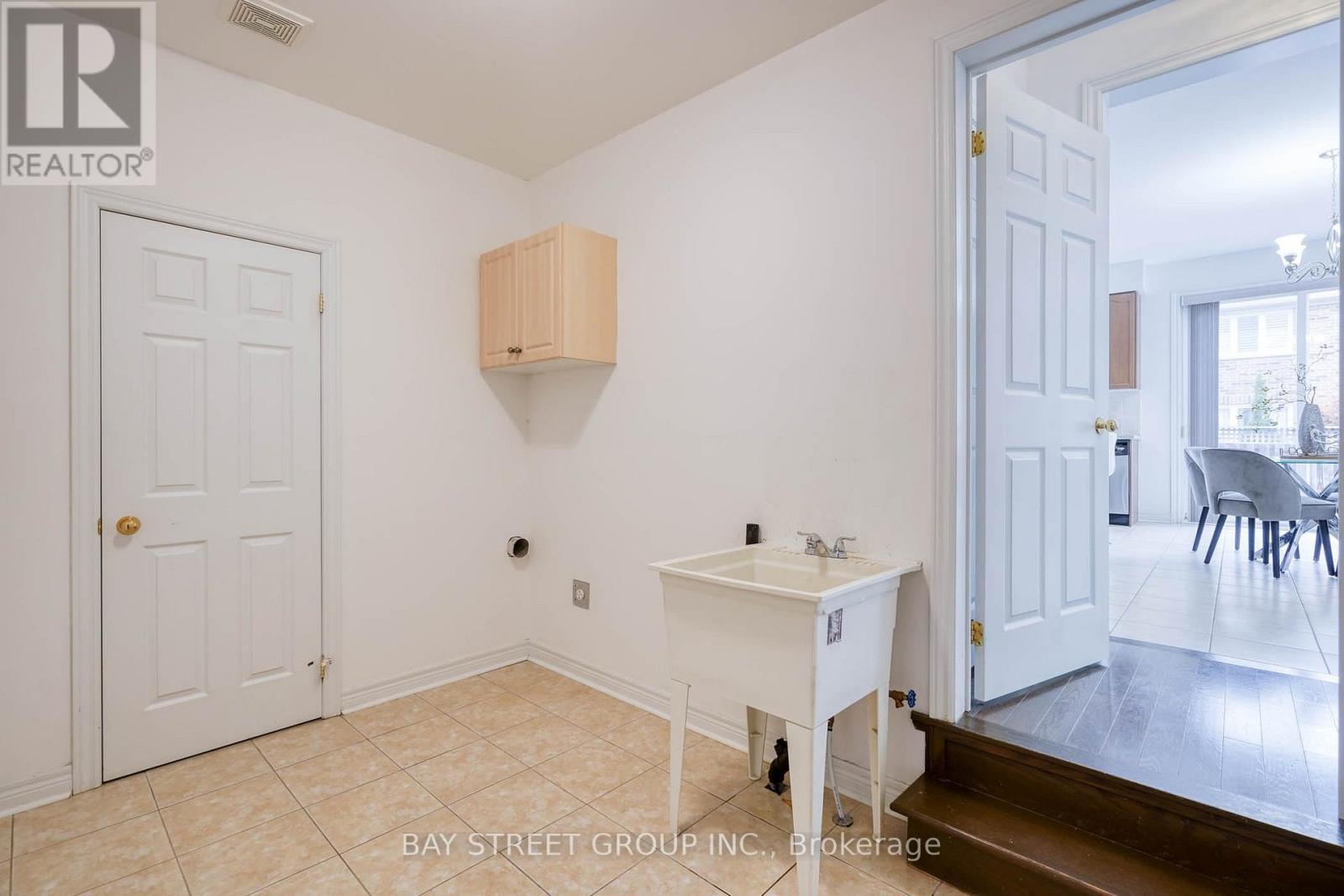 82 Prince Of Wales Drive, Markham, Ontario  L6C 0K2 - Photo 34 - N14105234