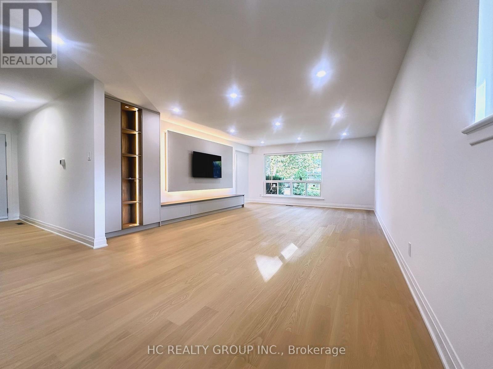 32 Sciberras Road, Markham, Ontario  L3R 2J3 - Photo 4 - N14105260