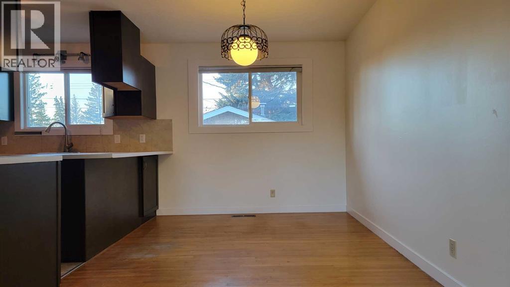 4815 Verona Drive NW, Calgary, Alberta  T3A 0P5 - Photo 10 - A2349437