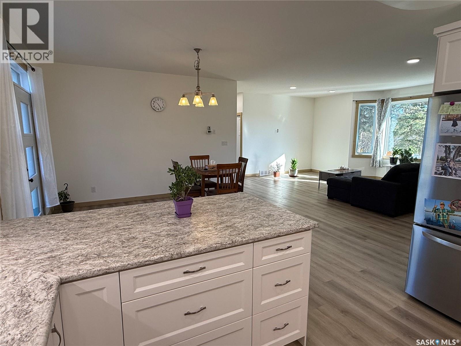 108 Central Avenue, Love, Saskatchewan  S0J 1P0 - Photo 11 - SK051560