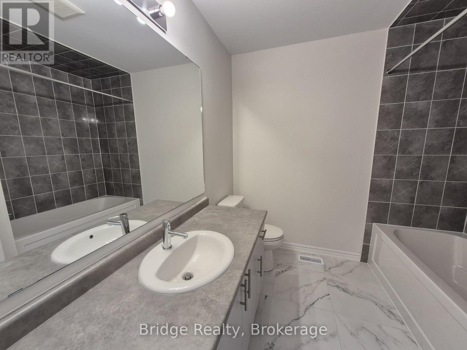 1923 Upper Thames Drive, Woodstock (Woodstock - North), Ontario  N4T 0R8 - Photo 20 - X14105294