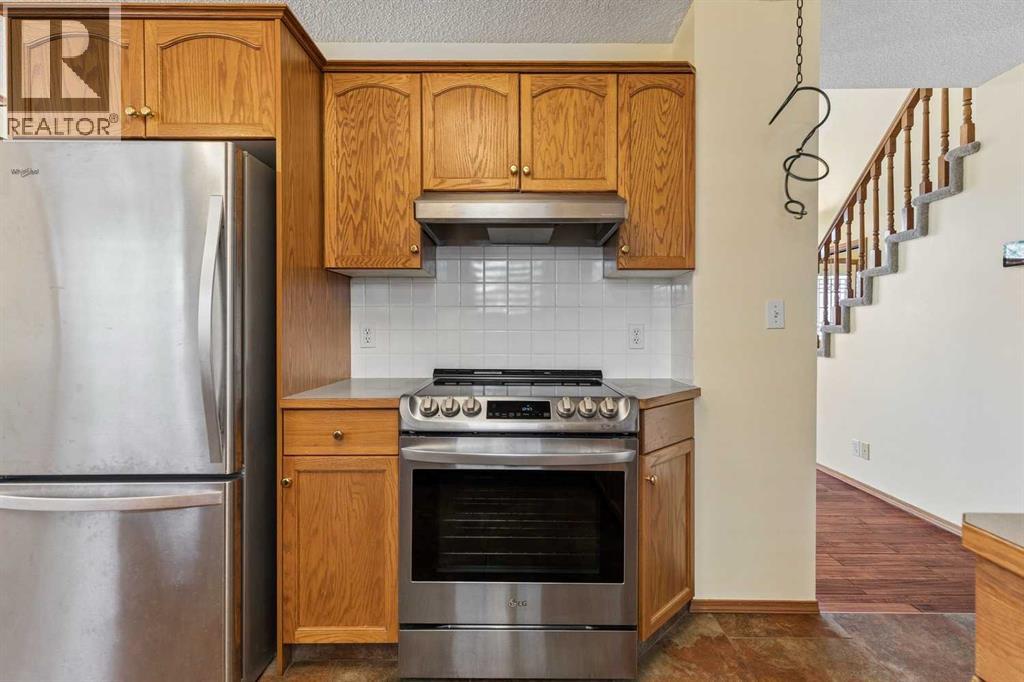 106 Hawkland Place NW, Calgary, Alberta  T3G 3R8 - Photo 15 - A2352248