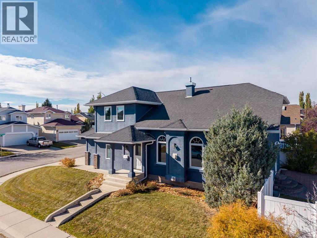 106 Hawkland Place NW, Calgary, Alberta  T3G 3R8 - Photo 2 - A2352248