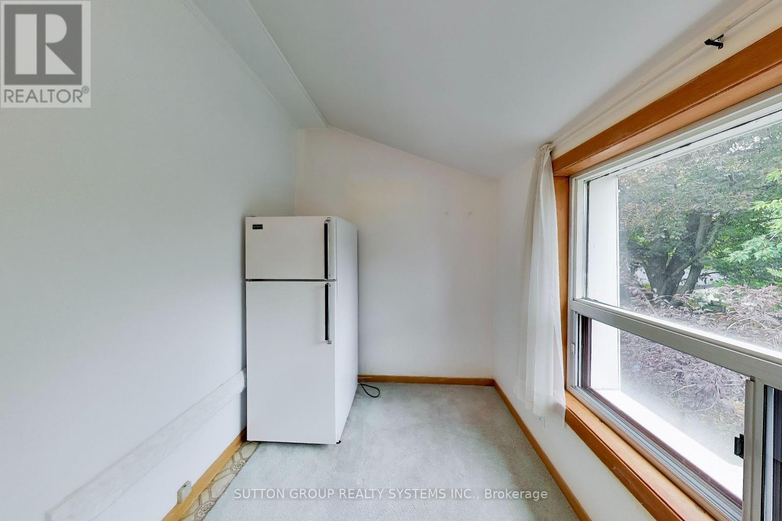 8 Alhambra Avenue, Toronto, Ontario  M6R 2S3 - Photo 19 - W14105300