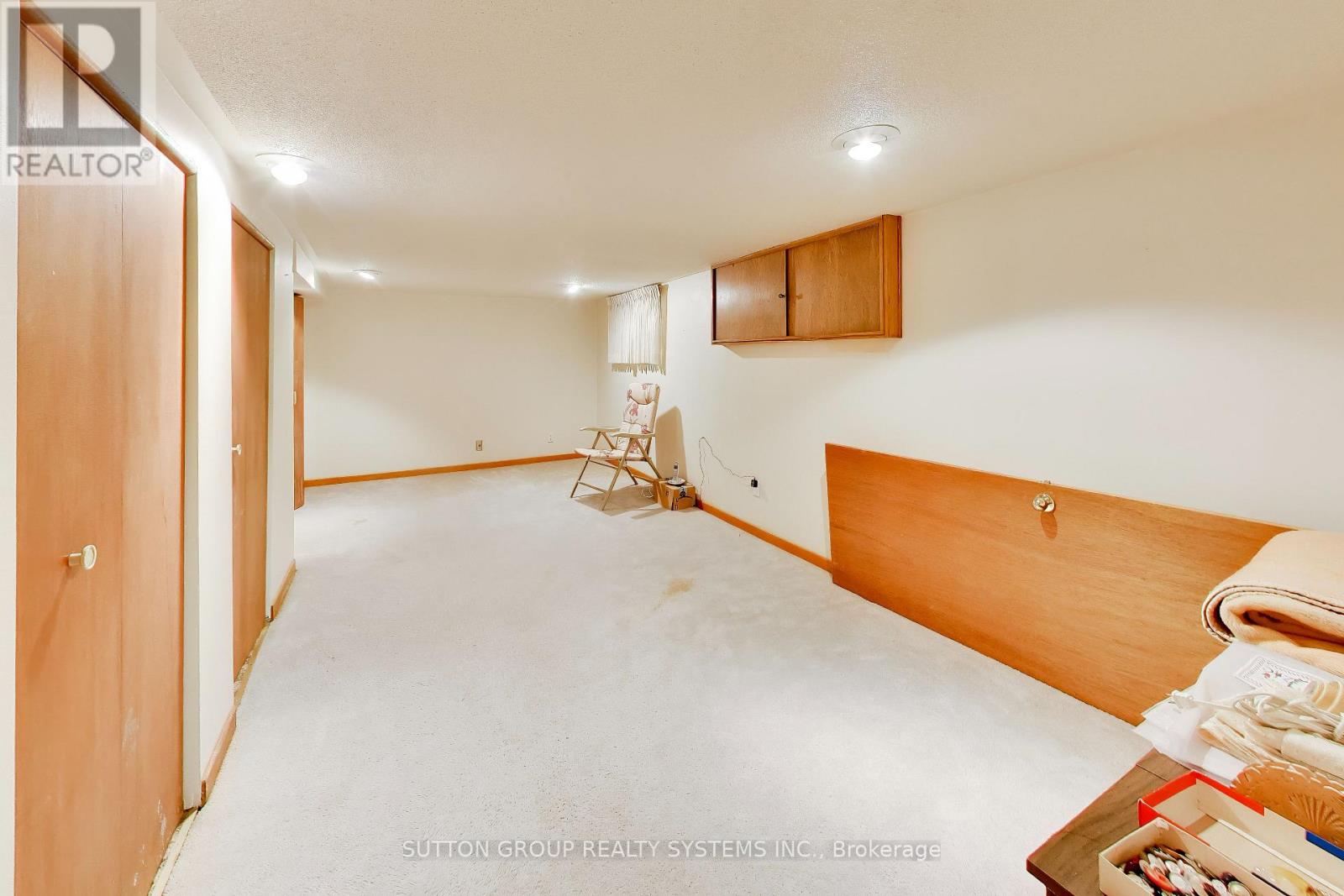 8 Alhambra Avenue, Toronto, Ontario  M6R 2S3 - Photo 35 - W14105300