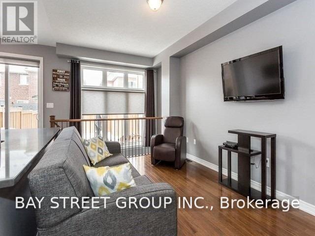 104 Mcpherson Road, Caledon, Ontario  L7C 4A7 - Photo 7 - W14105308