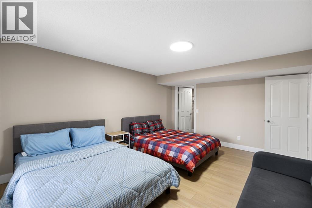 311 Sagewood Landing SW, Airdrie, Alberta  T4B 3N6 - Photo 34 - A2353897
