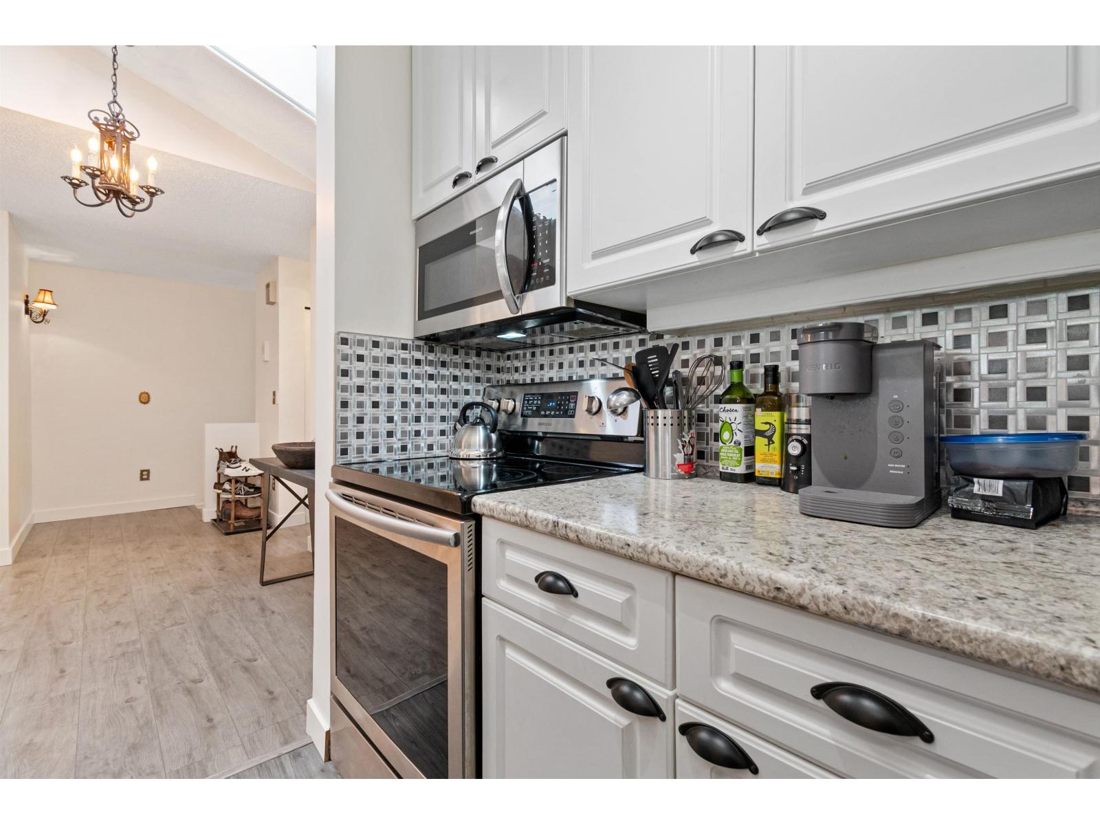 10 45915 Cheam Avenue, Chilliwack Downtown, Chilliwack, British Columbia  V2P 1N7 - Photo 16 - R3172566