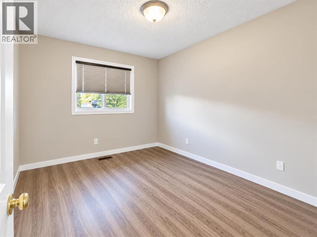 67 Falchurch Crescent NE, Calgary, Alberta  T3J 1J9 - Photo 13 - A2336366