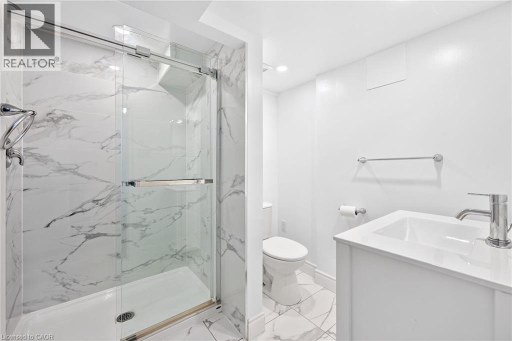 6 Sandringham Avenue, Hamilton, Ontario  L9C 2H4 - Photo 34 - 40872602