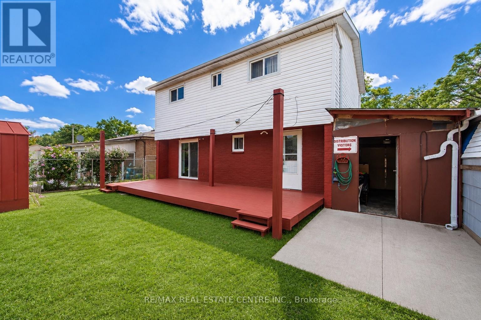 71 Sultan Pool Drive, Toronto, Ontario  M9V 4H5 - Photo 19 - W14104698