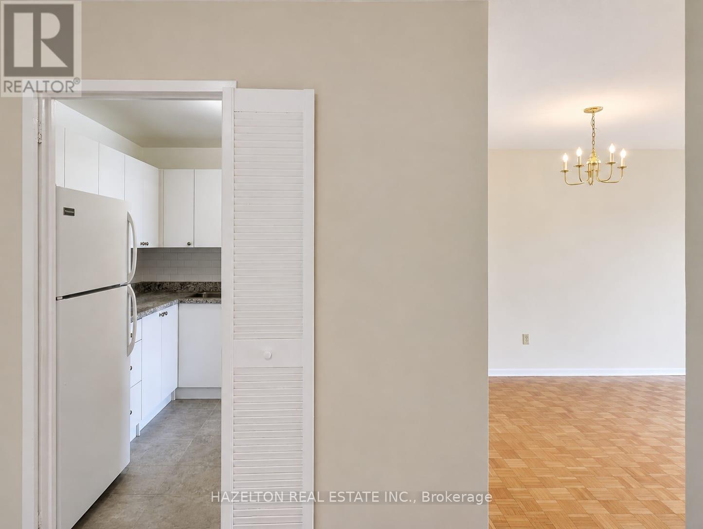 704 - 1665 Bloor Street E, Mississauga, Ontario  L4X 1S4 - Photo 5 - W14102442