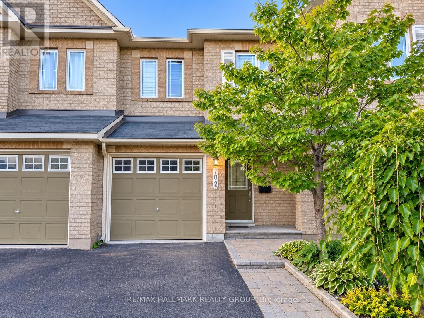 702 WHALEY RIDGE