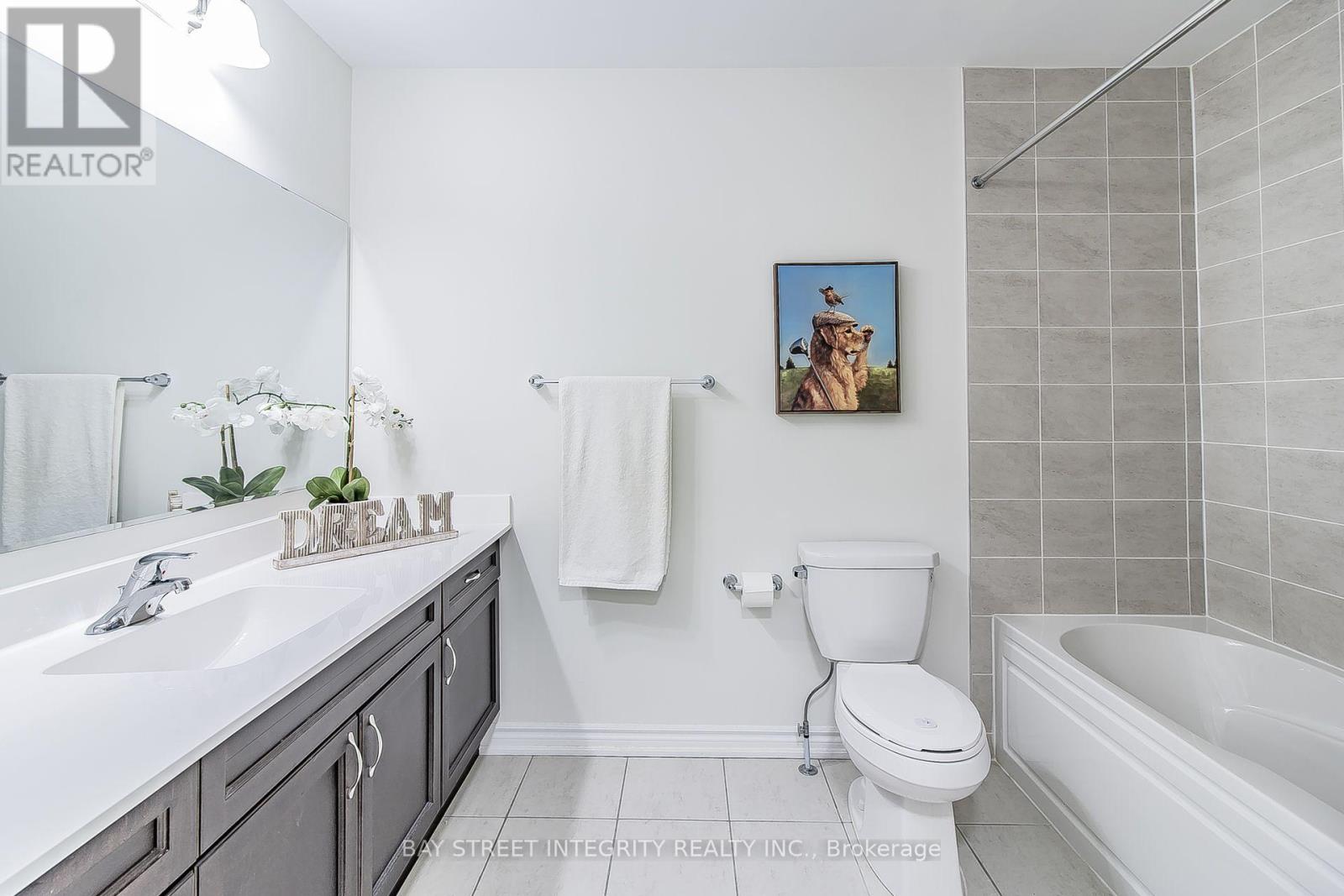 62 Lockyer Drive, Whitby, Ontario  L1P 0M2 - Photo 14 - E14105334