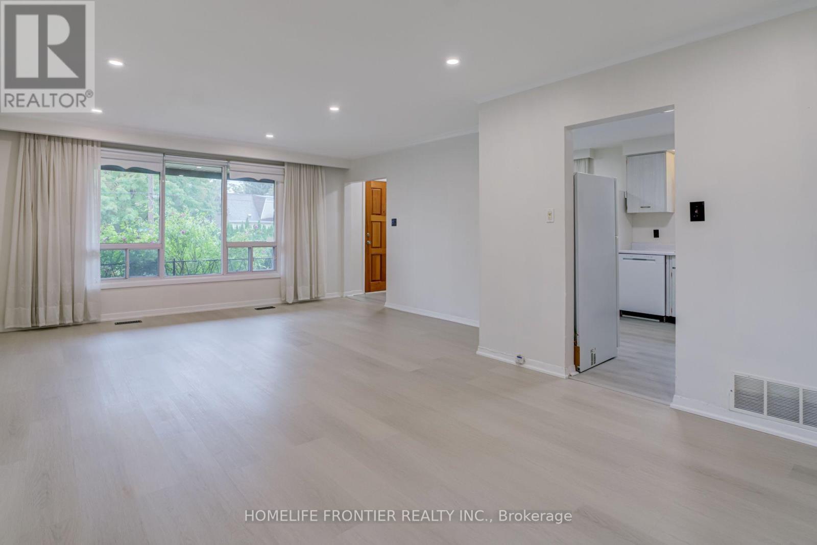 Upper - 62 Clark Avenue, Markham, Ontario  L3T 1S5 - Photo 11 - N14105324