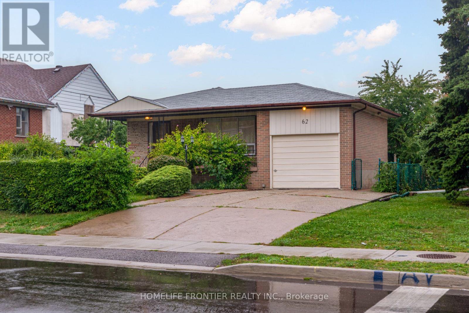Upper - 62 Clark Avenue, Markham, Ontario  L3T 1S5 - Photo 3 - N14105324