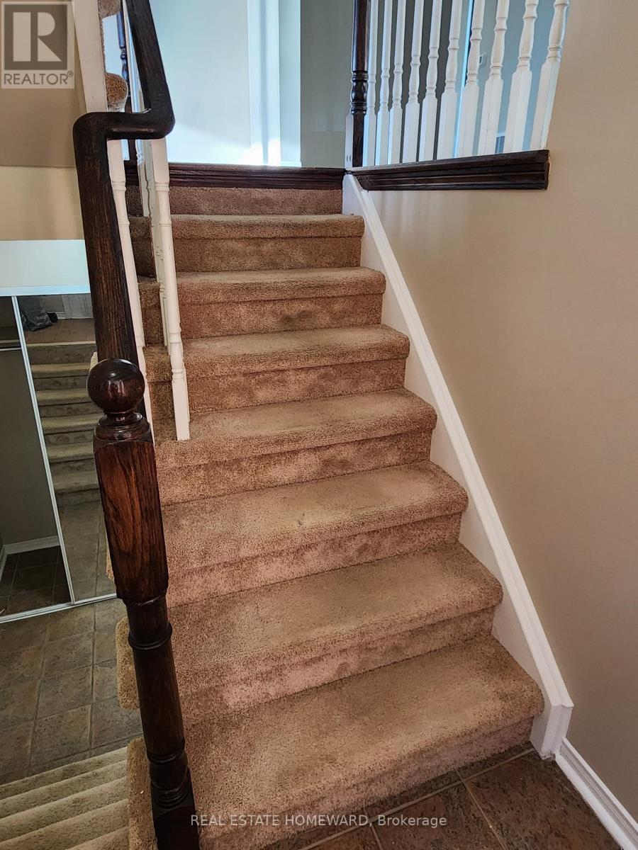 63 Millcliff Circle, Aurora, Ontario  L4G 7N9 - Photo 15 - N14105370