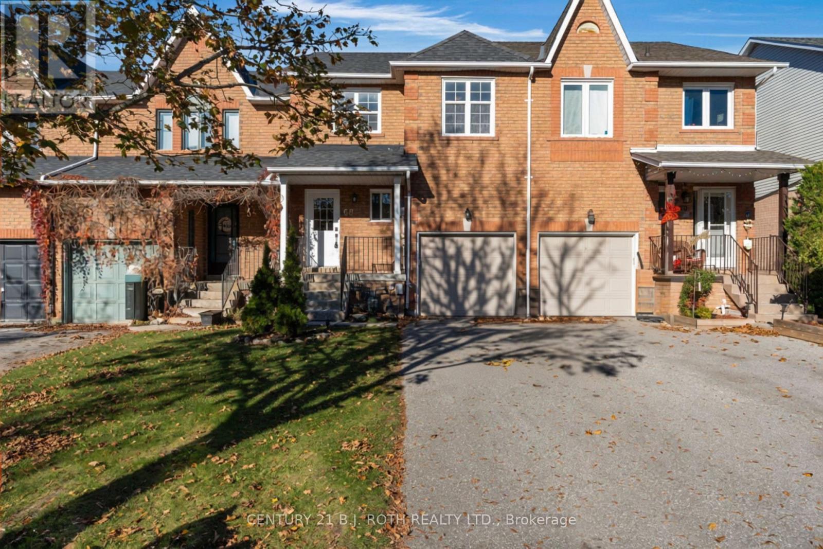 68 Brucker Road, Barrie, Ontario  L4N 8H9 - Photo 3 - S14105328