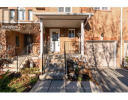 68 BRUCKER ROAD, Barrie, Ontario