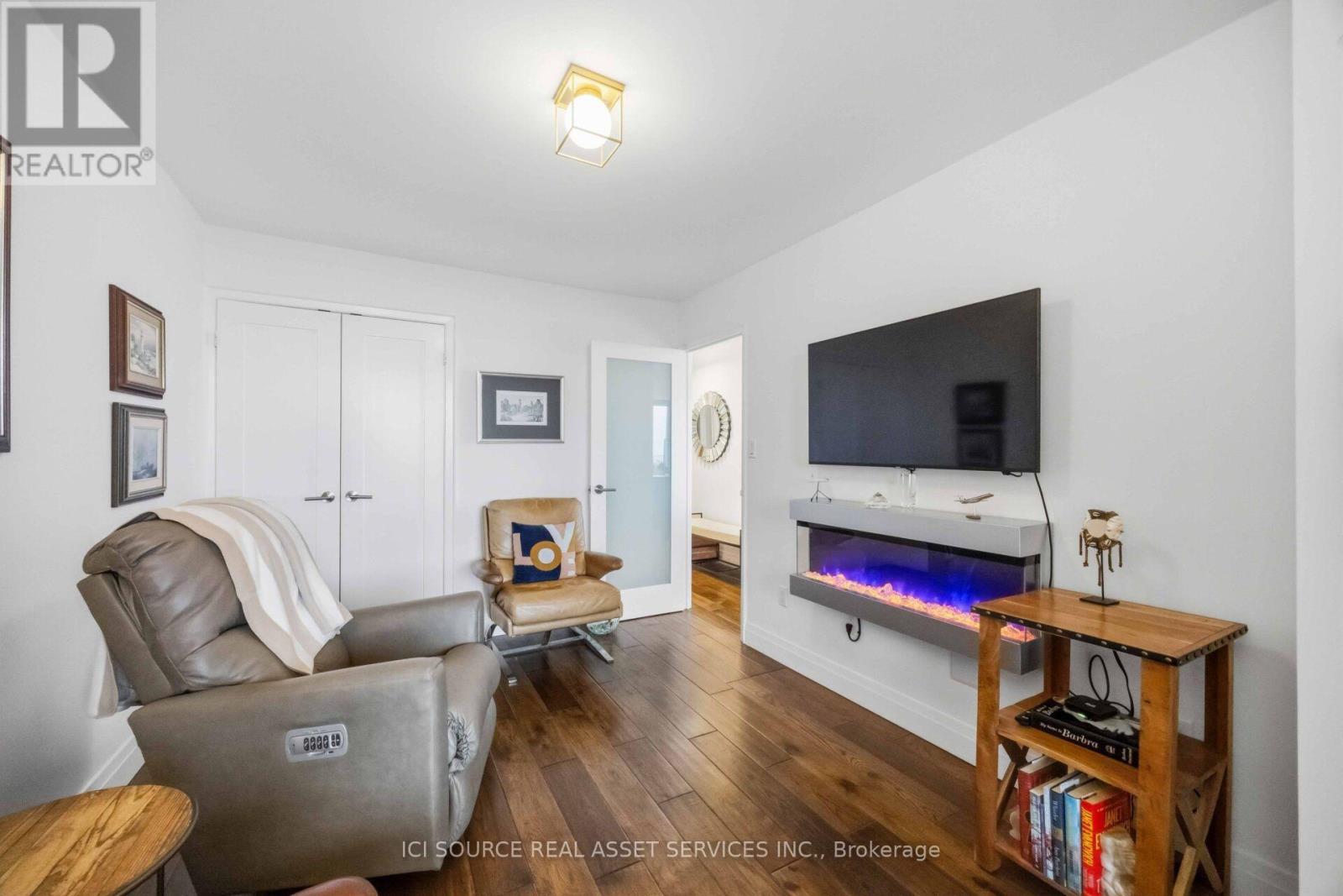 1601 - 50 Quebec Avenue, Toronto, Ontario  M6P 4B4 - Photo 23 - W14105382